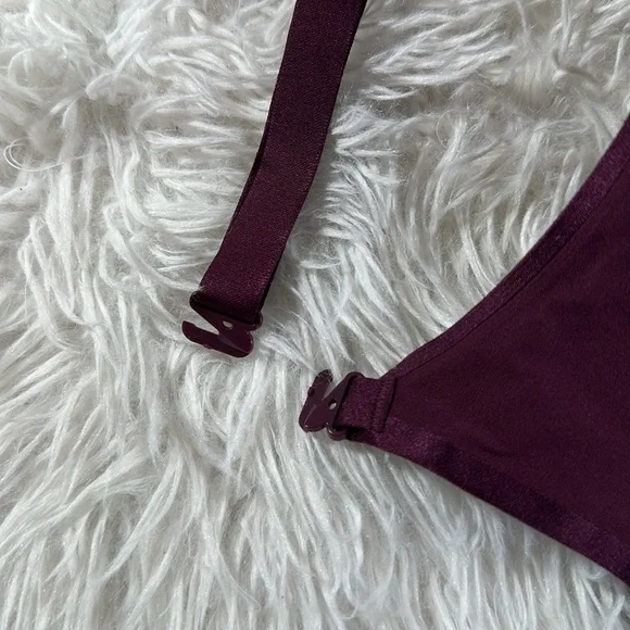 Victoria's Secret Plum Smooth T-Shirt Bra - Picture 8 of 9